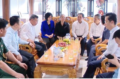 Lãnh đạo thành phố Hà Nội dâng hương tưởng nhớ cố Tổng Bí thư Nguyễn Phú Trọng