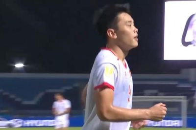 Việt Nam áp đảo đội hình tiêu biểu lượt mở màn ASEAN Cup 2026