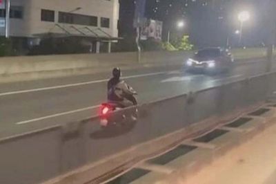 Đi xe máy ngược chiều tại Vành đai 3 trên cao gây tai nạn