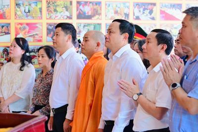 Hội nhà báo Nghệ An tưởng niệm 555 anh linh liệt sĩ là nhà báo