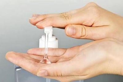 Thu hồi toàn quốc lô Gel tắm gội toàn thân Oatrum do không đạt tiêu chuẩn chất lượng