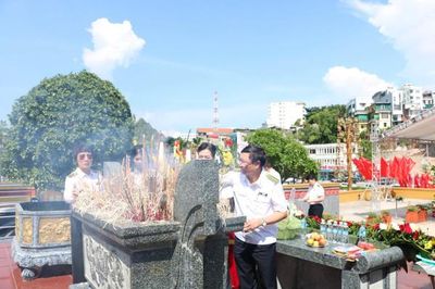 Kiểm toán nhà nước khu vực VI tri ân các Anh hùng liệt sĩ nhân dịp 27/7