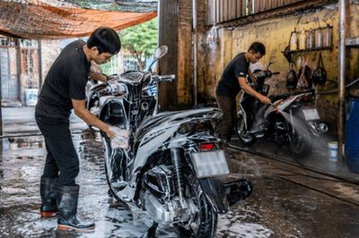 Vì sao nhiều người vừa rửa xe xong thì trời mưa? Hóa ra không phải trùng hợp