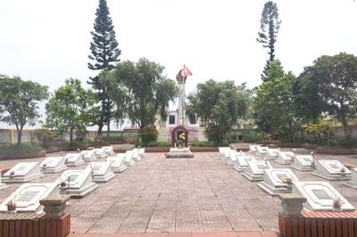 Lớp học vĩnh hằng của 31 cô trò và ký ức đau thương gần 60 năm trước