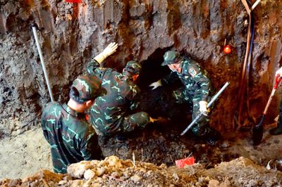 Phát hiện thêm 8 hài cốt liệt sĩ tại hố chôn thứ hai ở Công viên Lê Thị Riêng