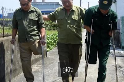 Từ cuộc gặp gỡ những người lính đến khúc ca 'Thắp lên Việt Nam'