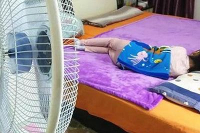 Bí quyết dùng quạt cho trẻ nhỏ, mát mẻ quanh năm, không lo ho, cảm lạnh