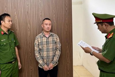 Ninh Bình: Khai thác trái phép hơn 956 tấn quặng Antimon, 2 đối tượng bị khởi tố
