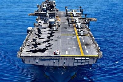 Mỹ điều tàu đổ bộ tấn công mang siêu tiêm kích F-35B tới Trung Đông