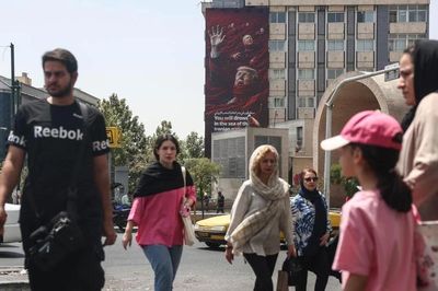 Iran sẽ không để Mỹ quyết định thời điểm chấm dứt chiến tranh và hòa bình
