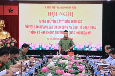 Hoàn thiện hành lang pháp lý, góp phần bảo đảm vững chắc an ninh, trật tự