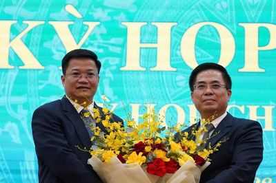 Quảng Ngãi có tân chủ tịch UBND tỉnh 45 tuổi