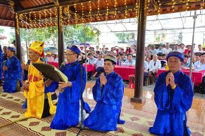 Lễ Kỳ Phúc Lục Ngoạt: Sợi dây cố kết tình người, tình quê đất Hương Nao