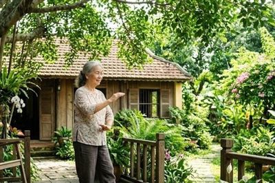 Sống dưới bóng cây xanh giúp người già giảm nguy cơ trầm cảm