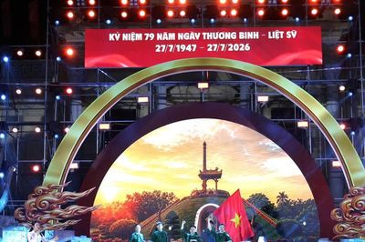Hải Phòng: Đêm nghệ thuật 'Vành hoa lửa' tri ân các Anh hùng liệt sĩ