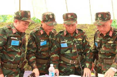 Sư đoàn 304 diễn tập thực hành chiến đấu, bắn đạn thật