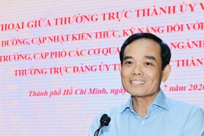Bí thư Thành ủy TPHCM thông tin về tiếp tục sáp nhập các xã, phường