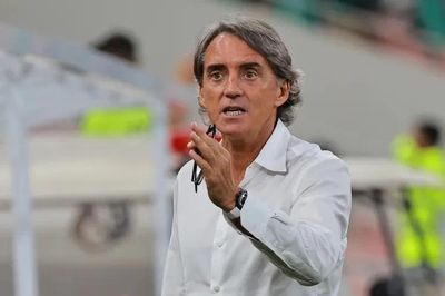 Trong cơn khủng hoảng, đội tuyển Italia bổ nhiệm lại HLV Roberto Mancini