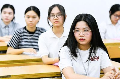 Bộ GD-ĐT tính chia kỳ thi tốt nghiệp THPT thành nhiều đợt trong năm, tổ chức ra sao?