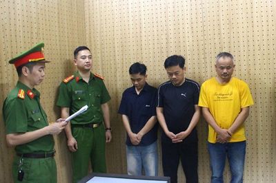 Giám đốc cùng 2 nhân viên lập khống hàng trăm phiếu thí nghiệm vật liệu công trình