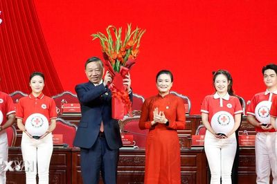 Khai mạc trọng thể Đại hội đại biểu toàn quốc Hội Chữ thập Đỏ Việt Nam lần thứ XII