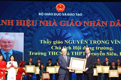 Hà Nội đề xuất tặng danh hiệu nhân dân, nhà giáo ưu tú cho 89 nhà giáo
