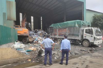 Tiêu hủy gần 76.000 hộp bột rau, trị giá khoảng 2,66 tỷ đồng