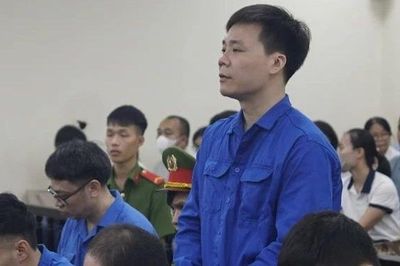Ông chủ đường dây sản xuất 100 tấn thực phẩm chức năng giả bị đề nghị 15-18 năm tù