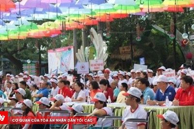 Hơn 3.000 người đi bộ 'Vì nạn nhân chất độc da cam'
