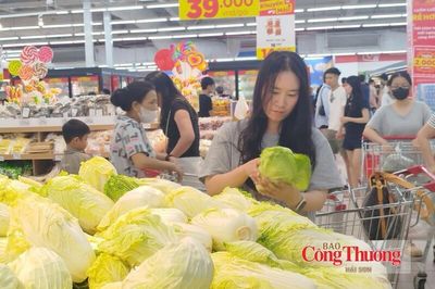 Hà Nội thúc đẩy phát triển thương mại điện tử gắn tiêu dùng số