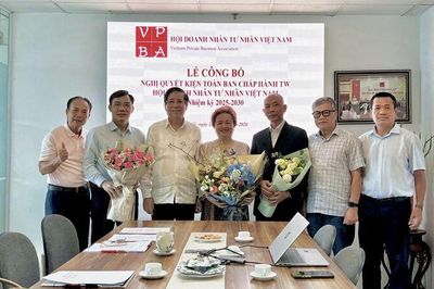Hội Doanh nhân Tư nhân Việt Nam kiện toàn nhân sự Ban Chấp hành Trung ương khóa III