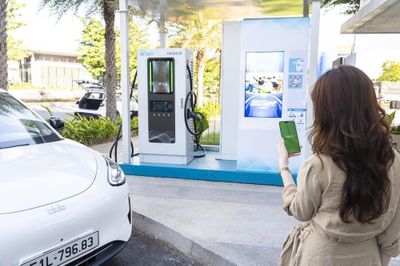 Chuẩn hóa quy chuẩn trạm sạc: Cơ hội triệu USD cho doanh nghiệp bên thứ 3