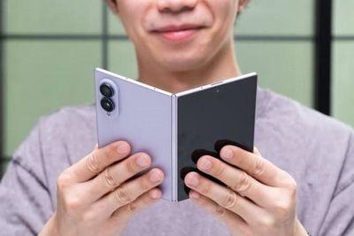 Cấu hình Z Fold 8 - Màn hình 4:3 giúp nhẹ hơn liệu có bóp hiệu năng?
