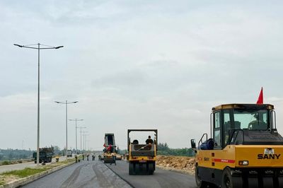 Bổ sung nguồn vật liệu thi công đường ven biển 129