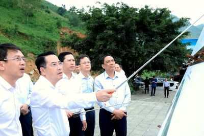 Thường trực Tỉnh ủy kiểm tra, khảo sát thực địa một số dự án, công trình tại phường Sa Pa