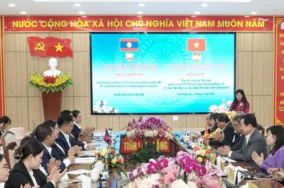 Ủy ban MTTQ Việt Nam tỉnh Lâm Đồng hội đàm với Ủy ban Mặt trận Lào xây dựng đất nước tỉnh Champasak
