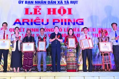Xã Tà Rụt tổ chức Lễ hội ARiêu Piing của người Pa Kô