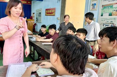 Mở lối giao tiếp cho người khiếm thính