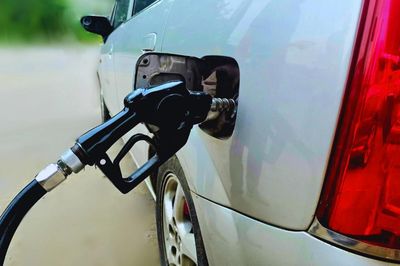 Cây xăng kêu khó nhập dầu diesel, Bộ Công thương rà soát nguồn cung