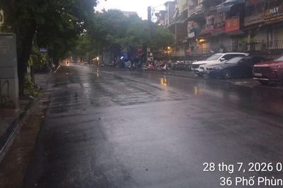 Mưa lớn có nơi gần 200mm, Hà Nội chủ động vận hành hệ thống chống ngập