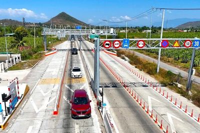 Thu hơn 1.600 tỷ đồng từ 10 dự án cao tốc