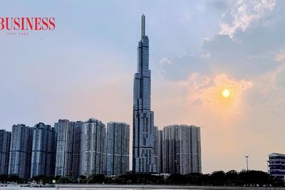 Mô hình cũ bộc lộ giới hạn, định hình không gian tiềm năng thành động lực tăng trưởng mới