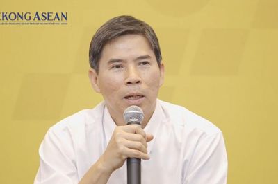 Ông Nguyễn Đức Tài đăng ký mua cổ phiếu MWG