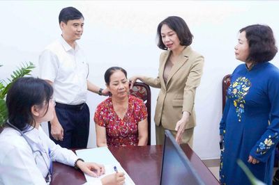 Hà Nội có 4 mô hình chăm sóc người cao tuổi ban ngày
