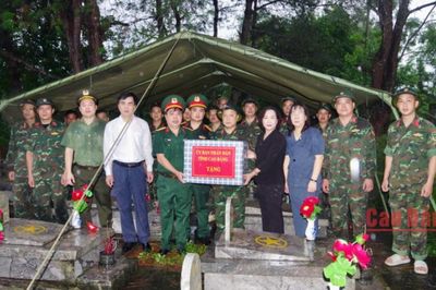 Triển khai 'Chiến dịch 500 ngày đêm đẩy mạnh thực hiện tìm kiếm, quy tập và xác định danh tính hài cốt liệt sĩ' tại Nghĩa trang liệt sĩ xã Hòa An