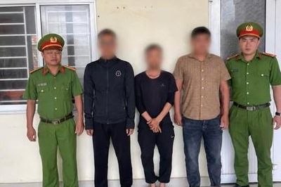 Mua dâm nữ nhân viên quán nhậu dưới 18 tuổi, 2 người đàn ông bị bắt giam