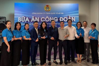 Bữa cơm Công đoàn ấm áp tại Công ty TNHH Quốc tế Hồ Tây