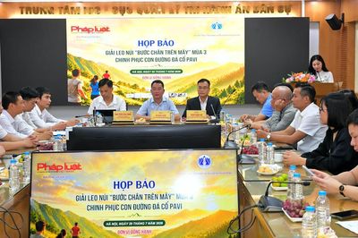 Quảng bá du lịch Lai Châu qua 'Bước chân trên mây'