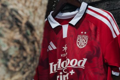 'Chiêu' kiếm tiền của CLB không có Messi hay Yamal