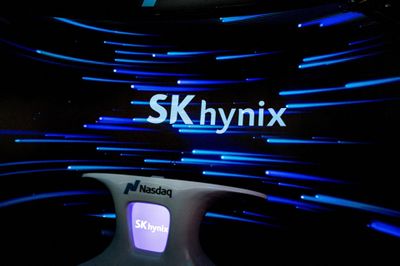 Công ty từng vượt mặt Samsung kinh doanh ra sao?